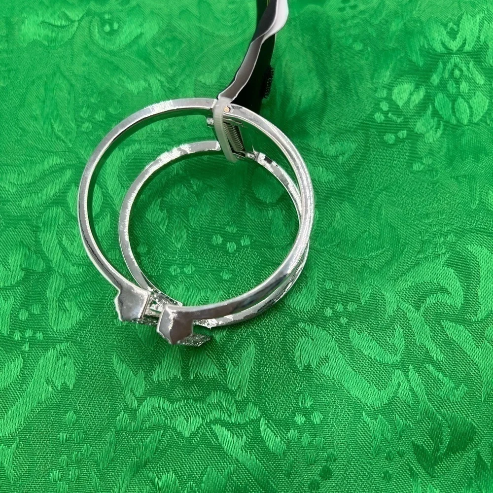 Gennaro Rhinestone Crystal Cuff Bracelet – Glam Evening Jewelry NWT
